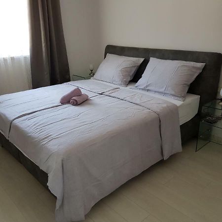 Apartmani Marella Donji Seget Dış mekan fotoğraf
