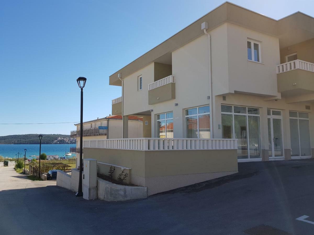 Apartmani Marella Donji Seget Dış mekan fotoğraf