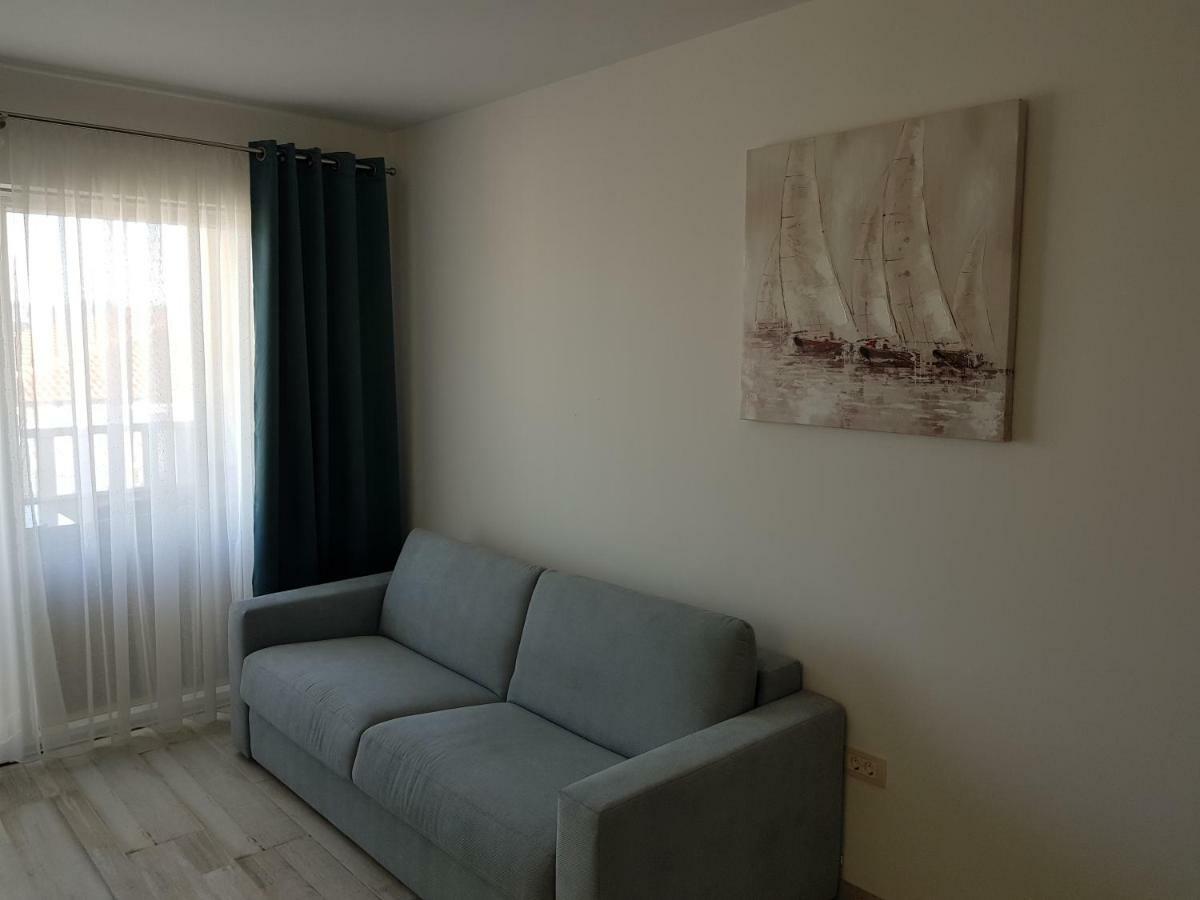 Apartmani Marella Donji Seget Dış mekan fotoğraf