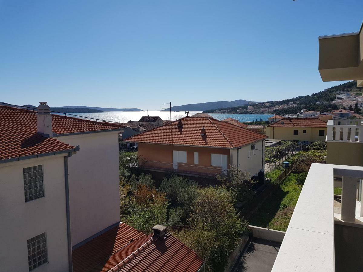 Apartmani Marella Donji Seget Dış mekan fotoğraf