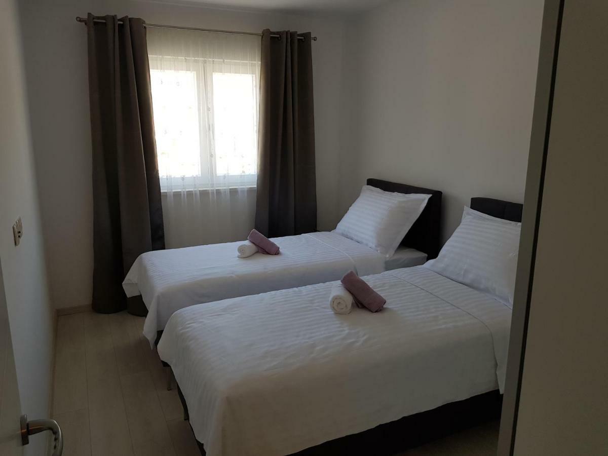 Apartmani Marella Donji Seget Dış mekan fotoğraf