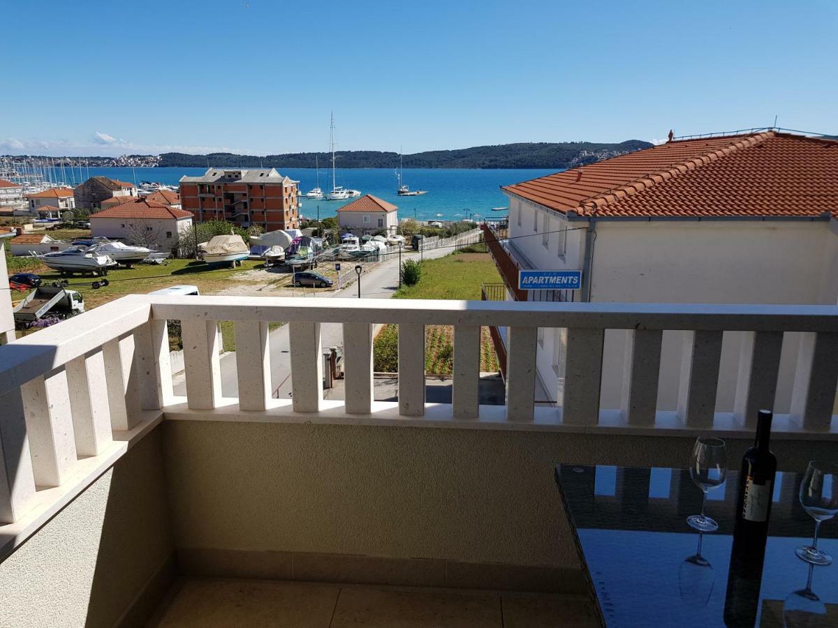 Apartmani Marella Donji Seget Dış mekan fotoğraf