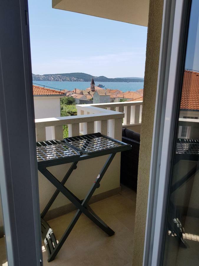 Apartmani Marella Donji Seget Dış mekan fotoğraf