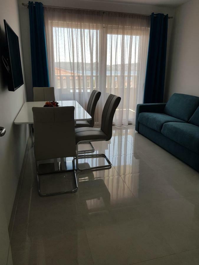 Apartmani Marella Donji Seget Dış mekan fotoğraf