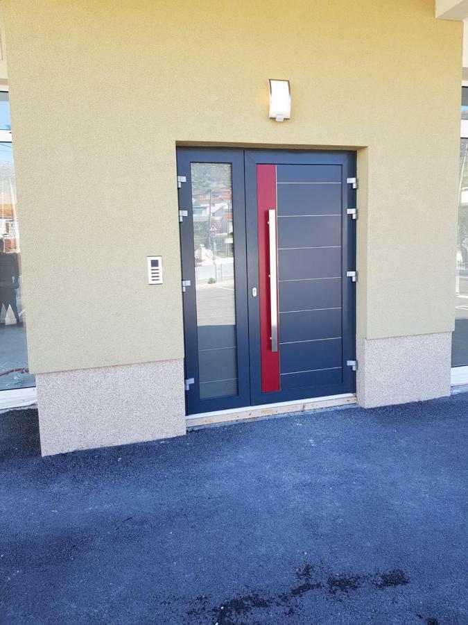 Apartmani Marella Donji Seget Dış mekan fotoğraf